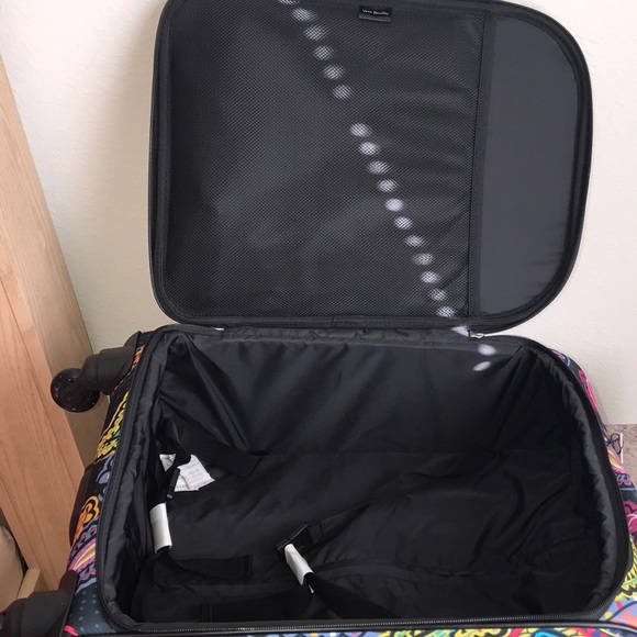 Vera Bradley Carry On - Picture 7 of 11